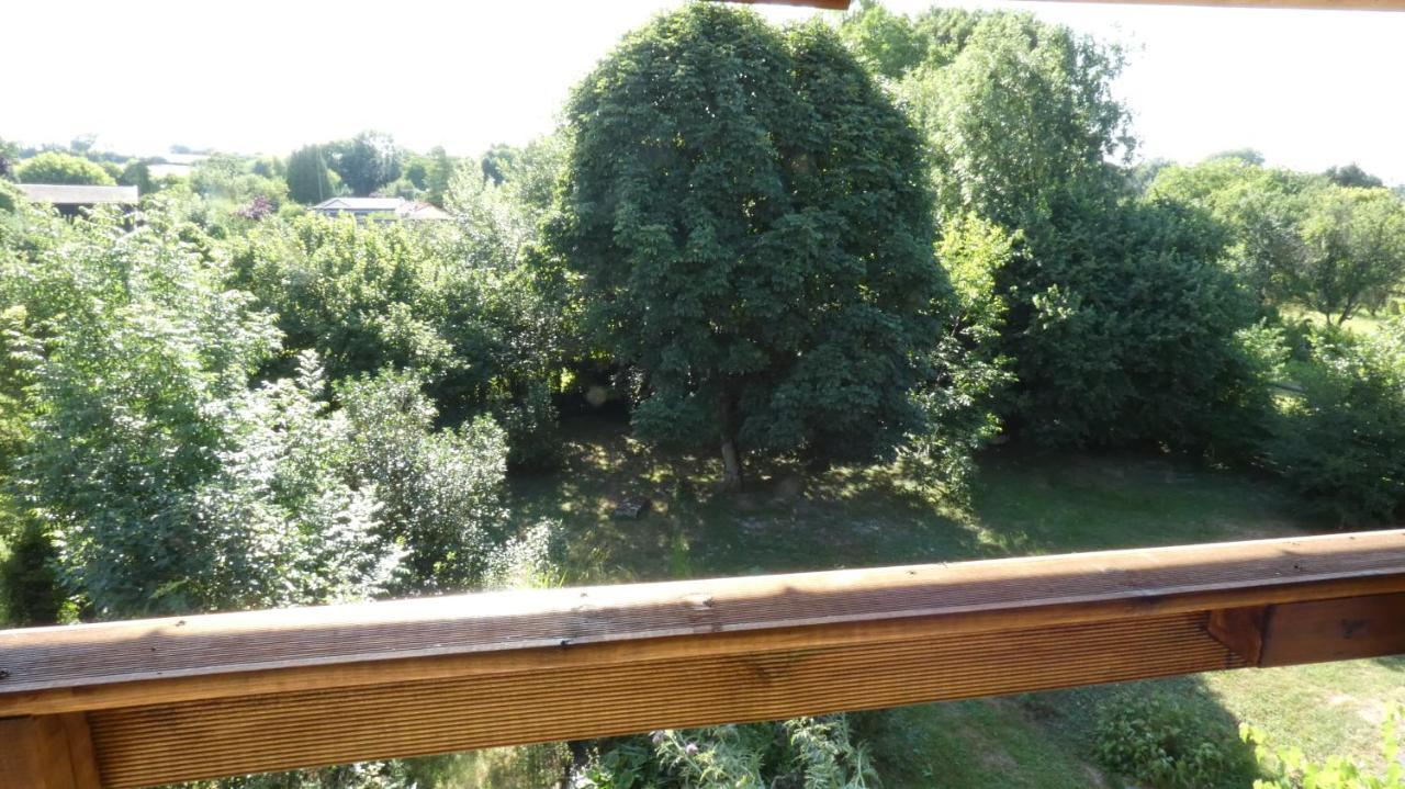 Chatrou Chatelraould-Saint-Louvent Exteriör bild